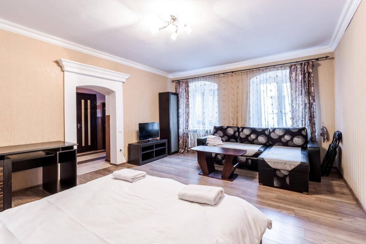 New Ruska Apartment Lviv Eksteriør bilde